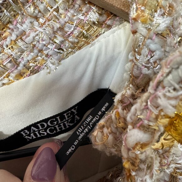 Badgley Mischka Tan Metallic Tweed Size 6 Dress - Picture 8 of 11